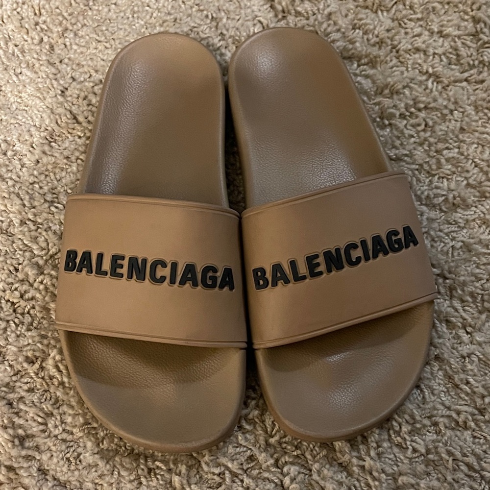Balenciaga Brown Logo pool Slides